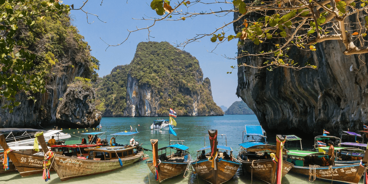 When is the best time to visit Thailand?